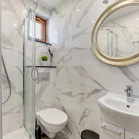 Angelo Pokoje, 10 Osobowy Z Sauna I Jacuzzi Apartamento