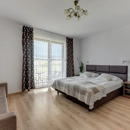 Angelo Pokoje, 10 Osobowy Z Sauna I Jacuzzi Apartamento Karwia