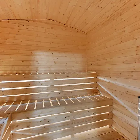 Angelo Pokoje, 10 Osobowy Z Sauna I Jacuzzi Apartamento *