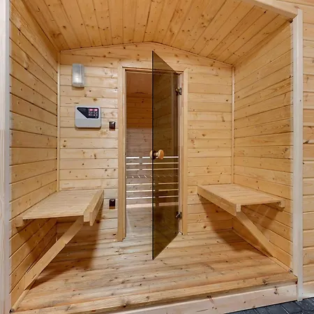 Апартаменты Angelo Pokoje, 10 Osobowy Z Sauna I Jacuzzi *