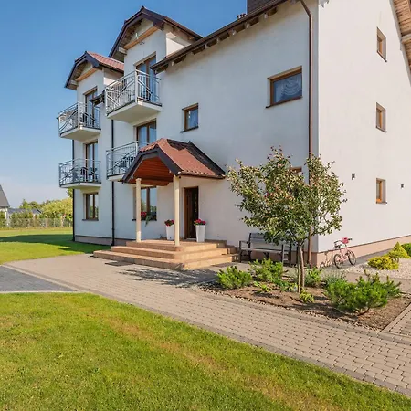 Angelo Pokoje, 10 Osobowy Z Sauna I Jacuzzi * Karwia