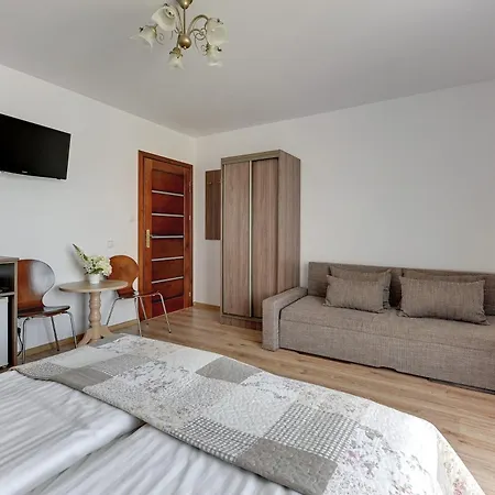 Апартаменты Angelo Pokoje, 10 Osobowy Z Sauna I Jacuzzi Карвиа